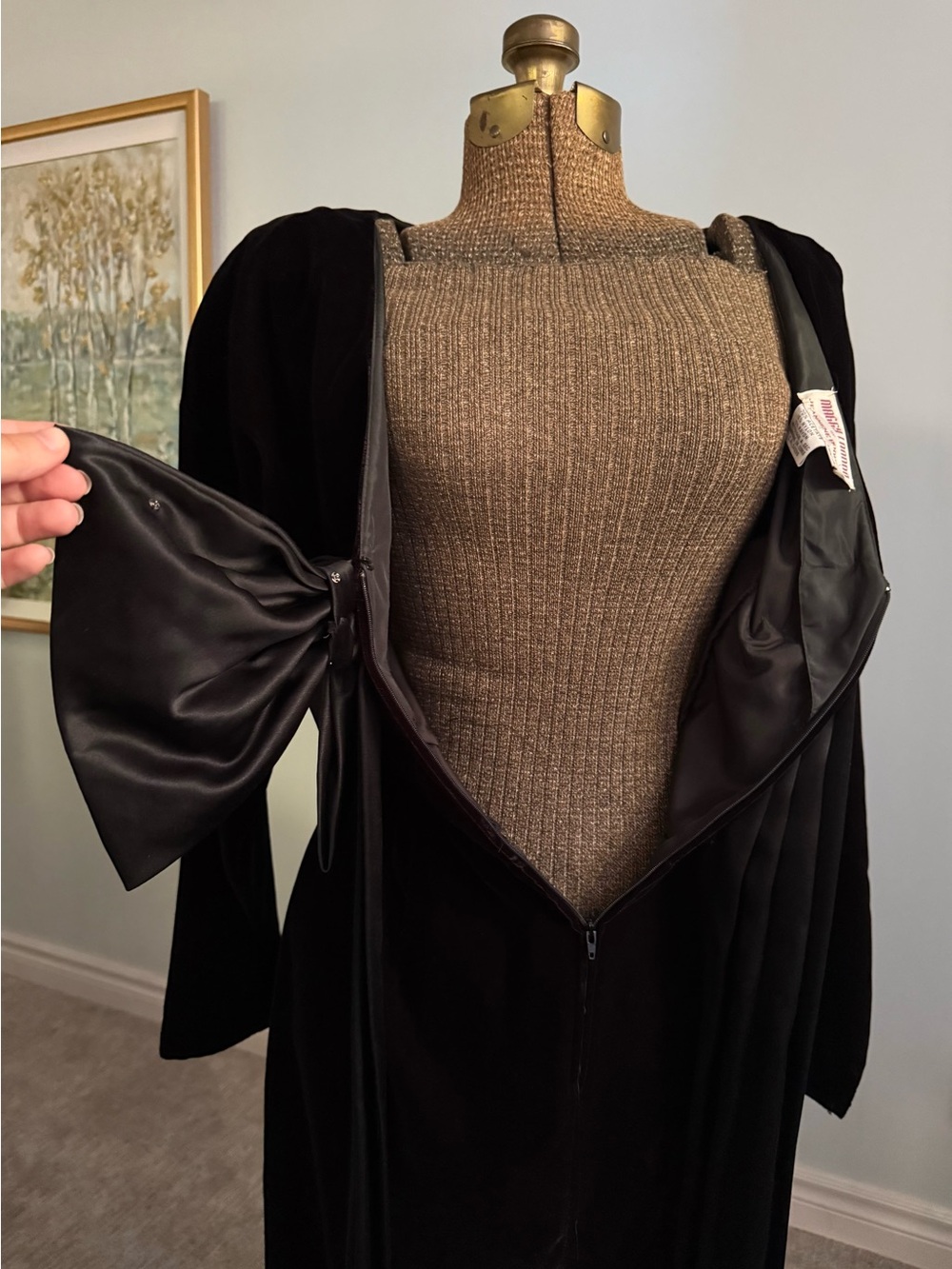 Vintage 80s Maggie London Velvet Bow Cocktail Dress Size 14 - Picture 4 of 7